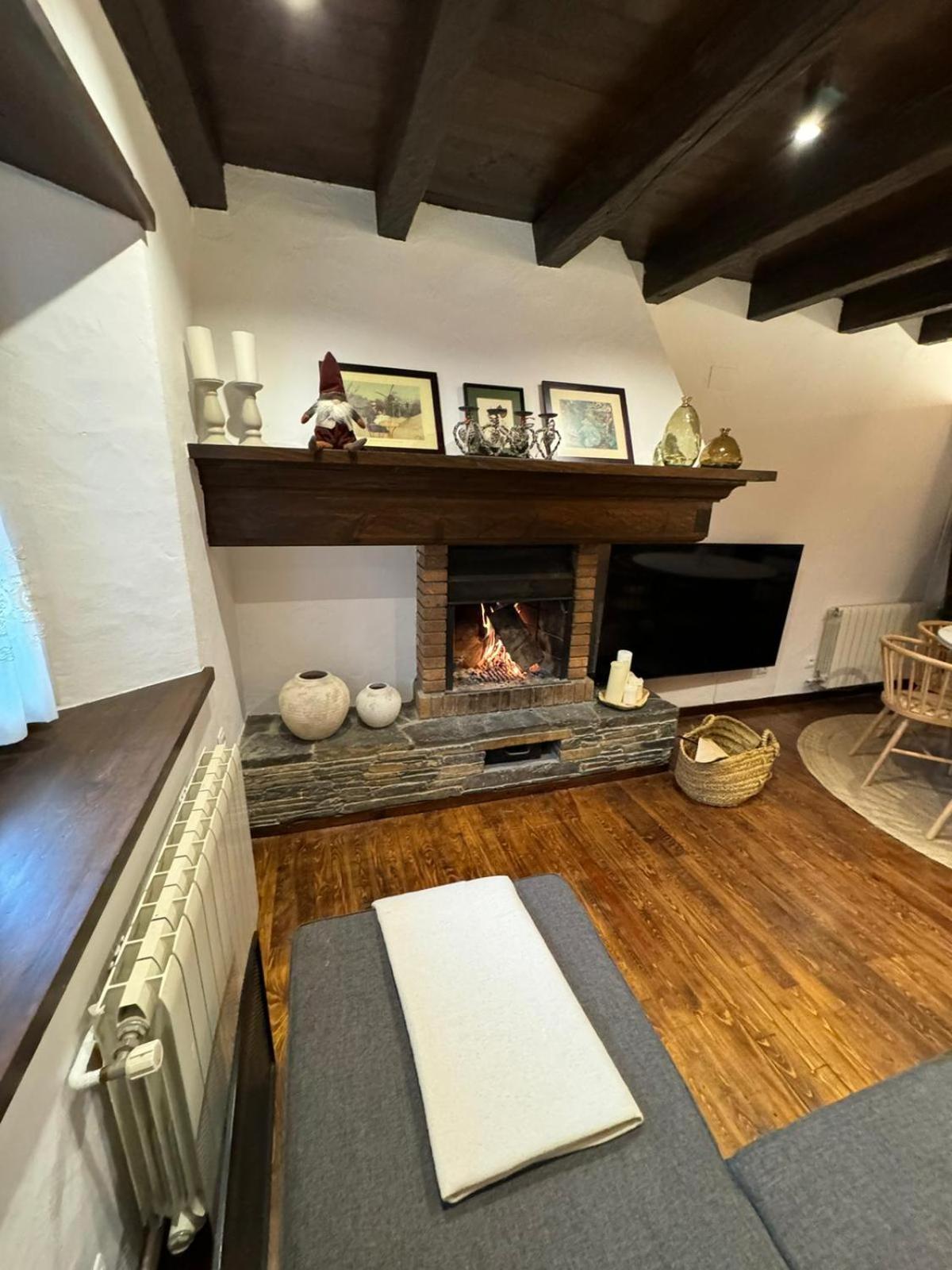 Baqueira 1500 Pie De Pistas Apartamento Cuilas Naut Aran Exterior foto